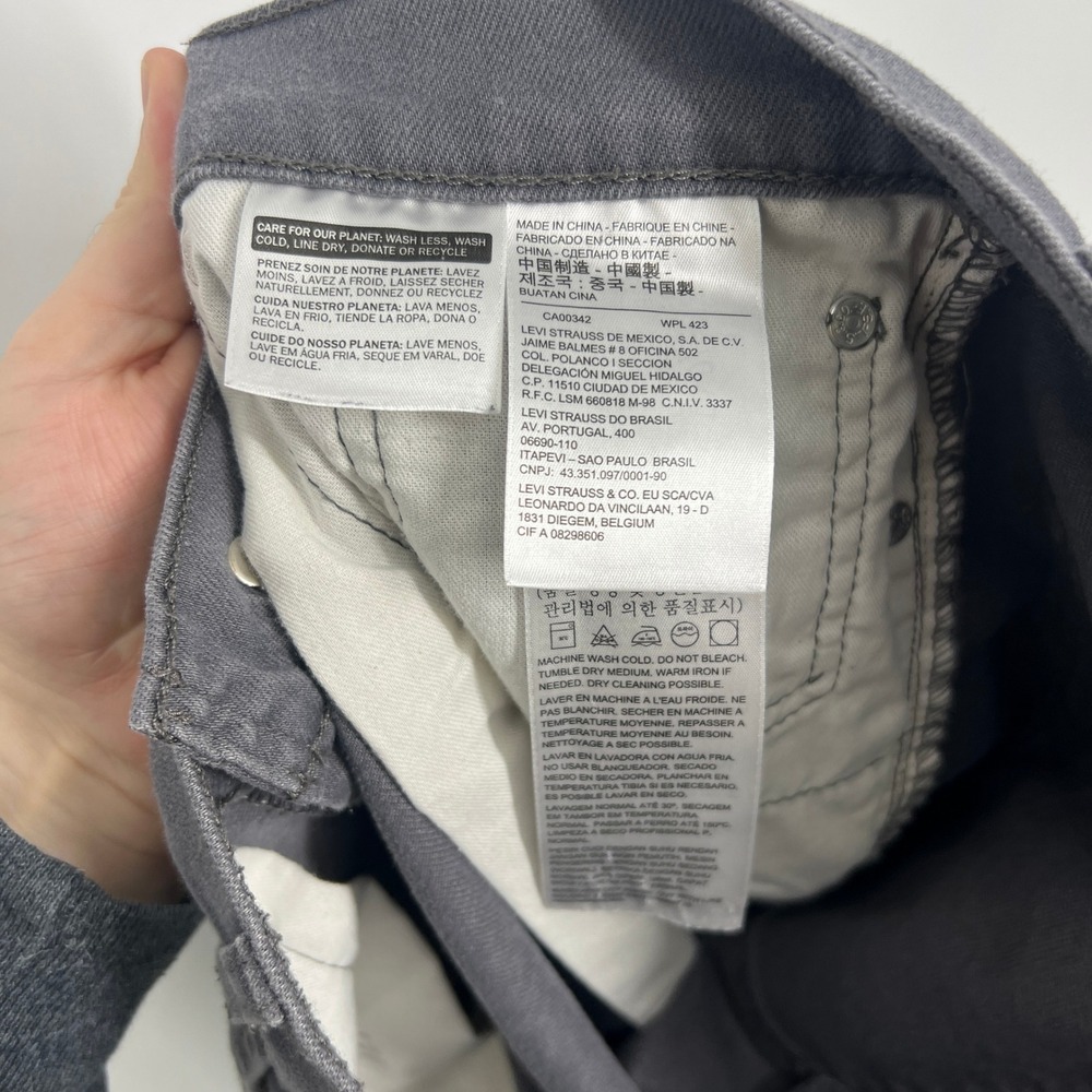 Levis 511 Slim Fit Charcoal Gray Stretch Pants Mens 36x32 04511-3399 - Picture 9 of 9